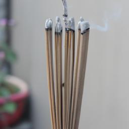 Case Study: Successful Online Incense Retailers